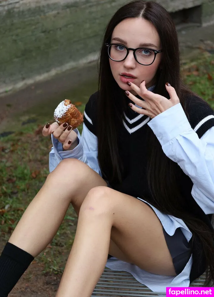 Lizzy Youngy, younglizzyoficial, youngy.lizzy Nude Leaked OnlyFans Photo #4w4Nsnm5md