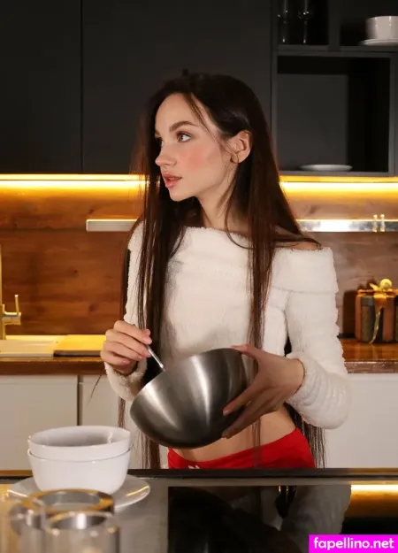 Youngy Lizzy 15 OnlyFans Thumbnail #N7TECWSLE8