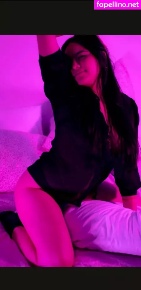 Youniklunatik OnlyFans Thumbnail #4uG74HNLr4
