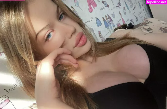 Your Angel OnlyFans Thumbnail #u1Gx7z7O33