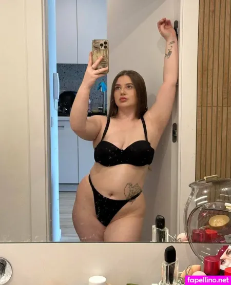 Your Baby Arina OnlyFans Thumbnail #R3nGvRBkfO