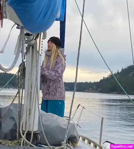 Your Bush Queen OnlyFans Thumbnail #XcHYI8V70G