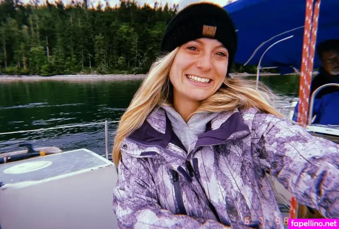 Your Bush Queen OnlyFans Thumbnail #lrw2R55Wma