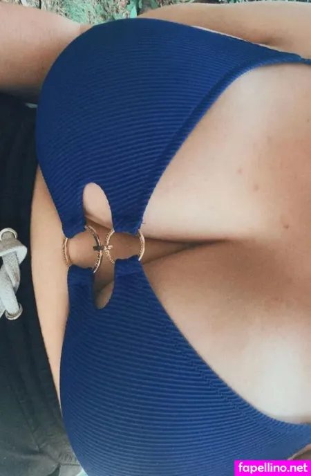 Your Curvy Girl OnlyFans Thumbnail #eJDsck2nUD