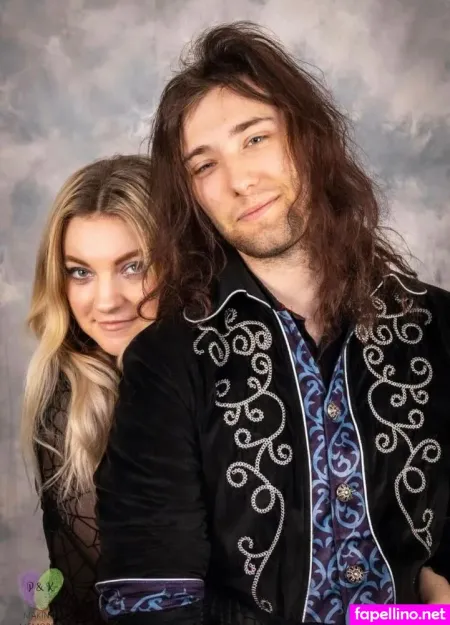 Your Dream Girlfriend Main Profile Photo