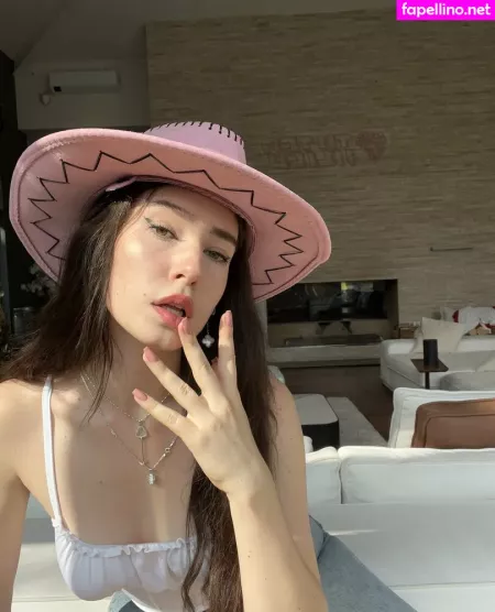 Your Elli OnlyFans Thumbnail #MyptqUK2OW