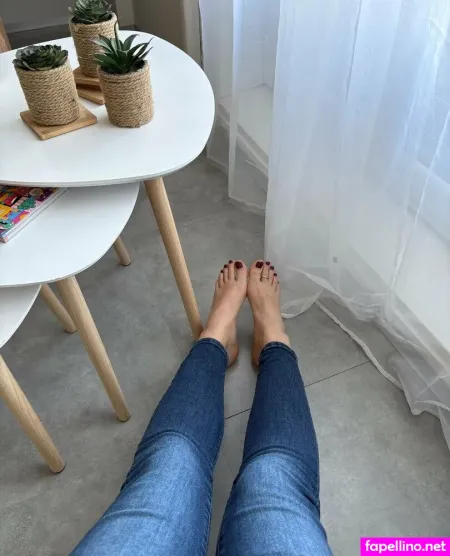Your Feet Fantasies Main Profile Photo