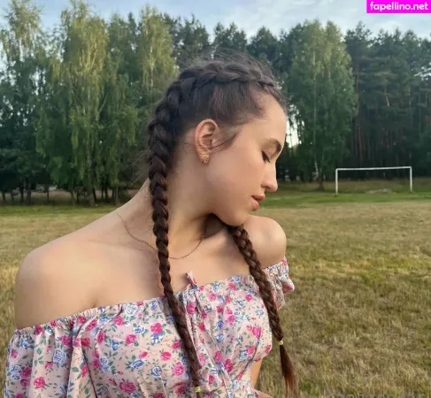 Your Lavinia OnlyFans Thumbnail #5g3g80tiBz