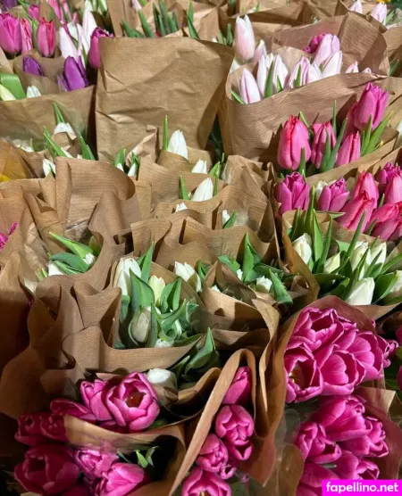 Your Lora OnlyFans Thumbnail #4pZ6ptPvNx