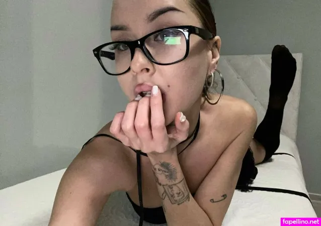 Your Lora OnlyFans Thumbnail #CauvlNlkyx