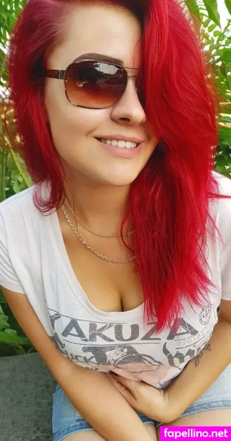 Your Nice Kiss OnlyFans Thumbnail #rtvCMFaarg