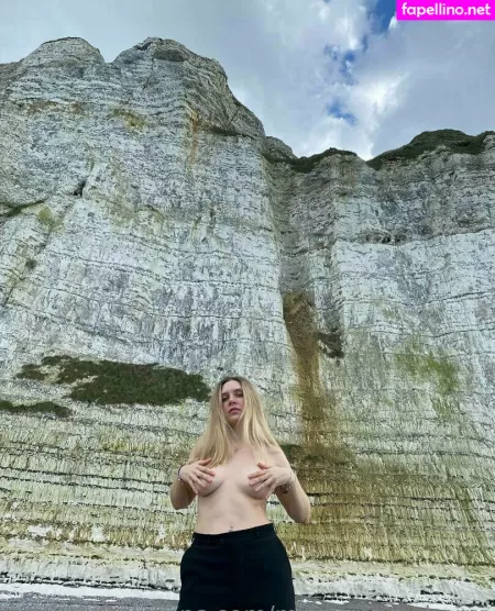 Your Paradisse OnlyFans Thumbnail #QKVMklaXJU