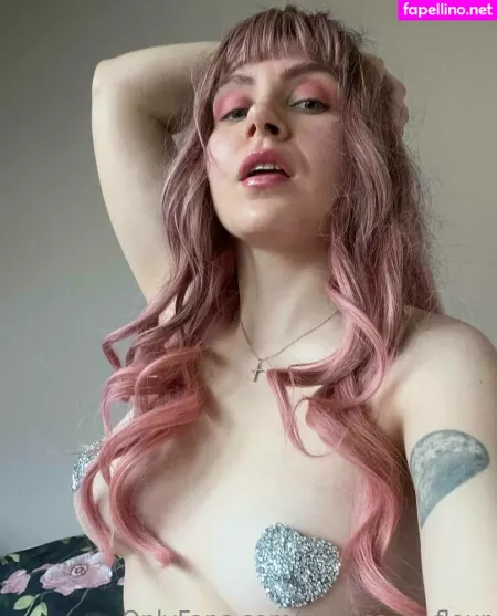Your Paradisse OnlyFans Thumbnail #qBMiAEE3h1