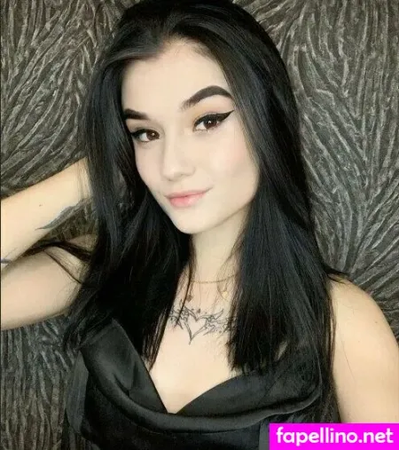 Your Queen Eva Free OnlyFans Thumbnail #Jd3Wge21S3