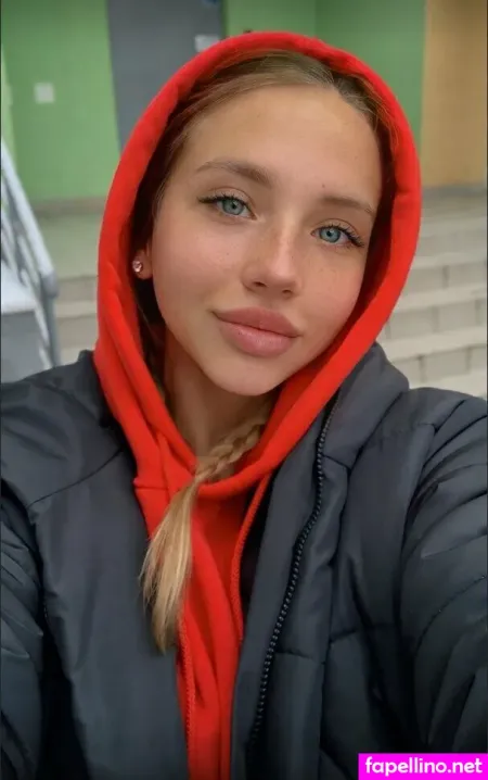 Your Queen Eva Free OnlyFans Thumbnail #eJGqpRKGTM