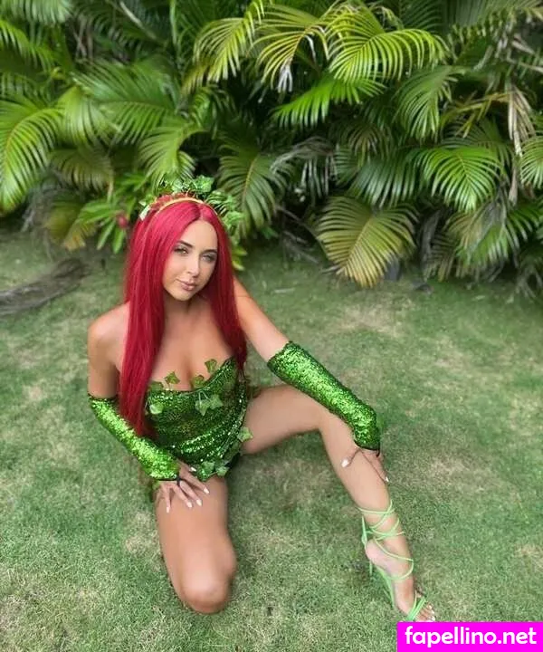 clarawhitmore, its.amy.theredhead Nude Leaked OnlyFans Photo #W5fbvfCCQW
