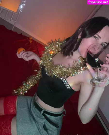 Your Stepmommy OnlyFans Thumbnail #4kqG6v8rkr