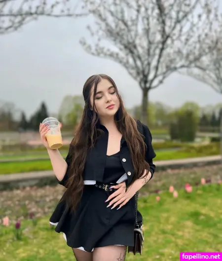 Your Sweet Eliana OnlyFans Thumbnail #uPFz4W23ur