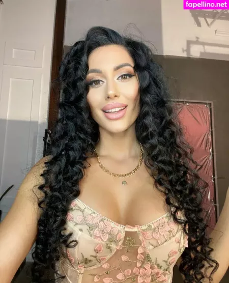 Your Sweet Mari OnlyFans Thumbnail #TYYtXfCSEI