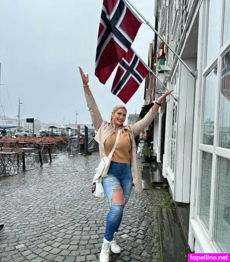 Your Thighness OnlyFans Thumbnail #G6YIWNTCwg