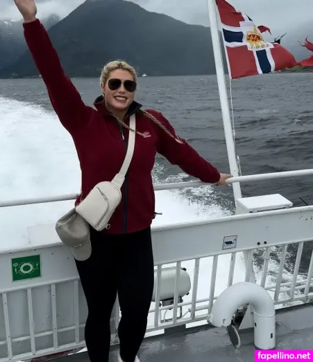 Your Thighness OnlyFans Thumbnail #izAVNnFGRi