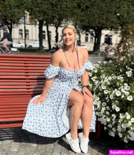 Your Thighness OnlyFans Thumbnail #xmZ2BVth4B