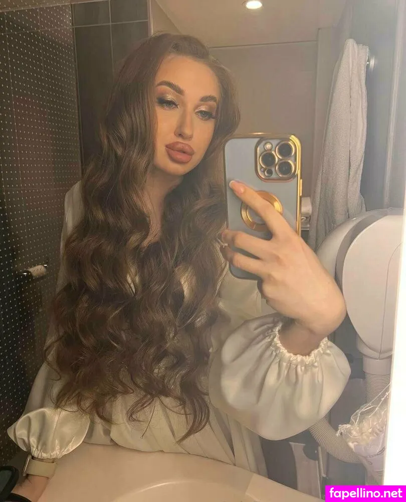 your_victoria_secret, yourvictoriasecret Nude Leaked OnlyFans Photo #2LwvmcFJCa