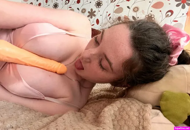 Your Viola OnlyFans Thumbnail #0oSzuHozAB