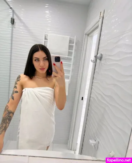 Your Violetta OnlyFans Thumbnail #LgfYnR4Dvd