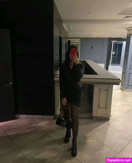 Your Violetta OnlyFans Thumbnail #M27l3FSGef