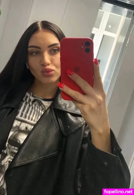 Your Violetta OnlyFans Thumbnail #i2c4e6zjfQ