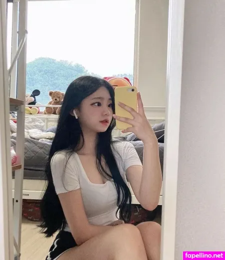 Your Yeon OnlyFans Thumbnail #3i15FcTZuP