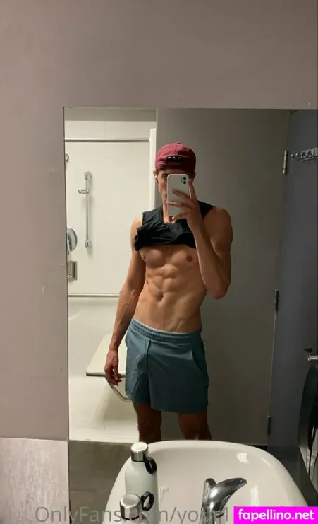 Your1loverboy OnlyFans Thumbnail #TPgx2nU1zy