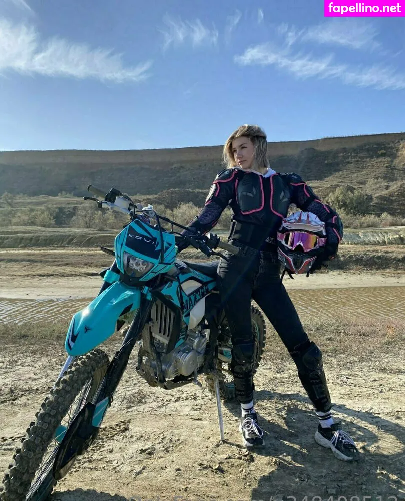 iea_u, youralice33 Nude Leaked OnlyFans Photo #dOkadAEXWo