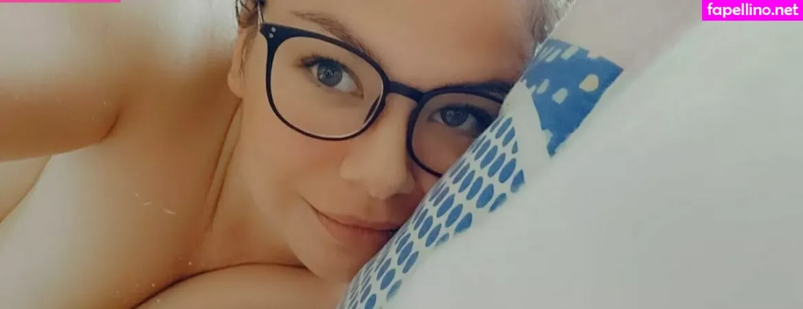 Youramandarose OnlyFans Thumbnail #EUM85g4od8