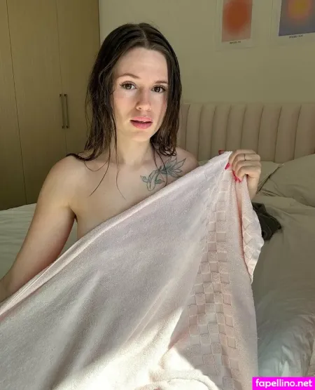 Youramylee 1 OnlyFans Thumbnail #M7IJvU9Aa7