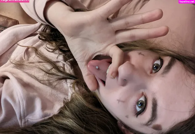 Yourangelcynthia OnlyFans Thumbnail #VN4tHk9f17