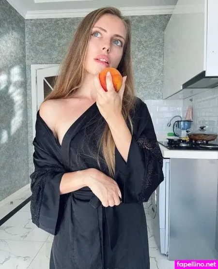 Yourangeldiana Main Profile Photo