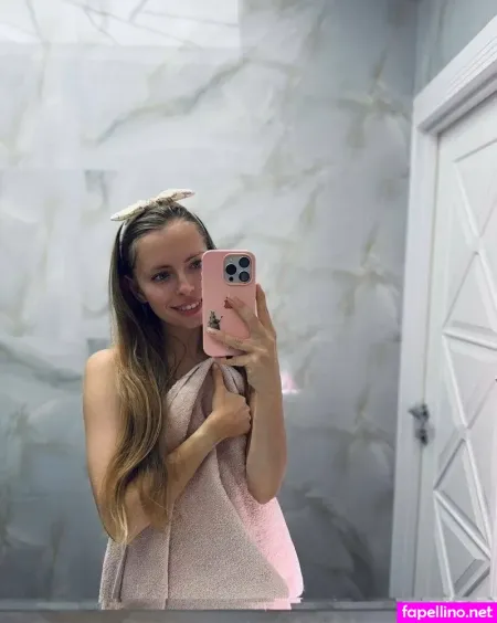 Yourangeldiana OnlyFans Thumbnail #bUxZxdKQ0L