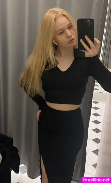 Yourangelmaria OnlyFans Thumbnail #3gO0ano1xl