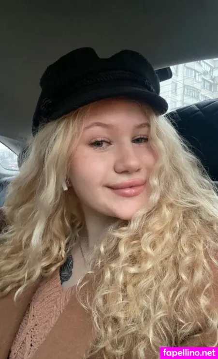 Yourangelmaria OnlyFans Thumbnail #L5mrAfmeVw