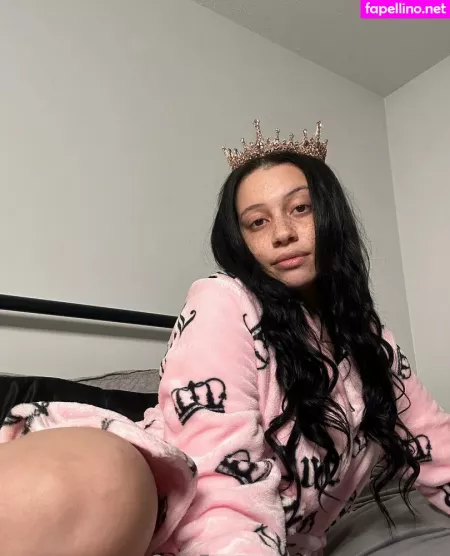 Yourangelmk OnlyFans Thumbnail #LoPOmB2xV2