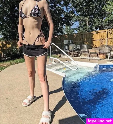 Youranonymousegirlfree OnlyFans Thumbnail #lrqIdlBD2y