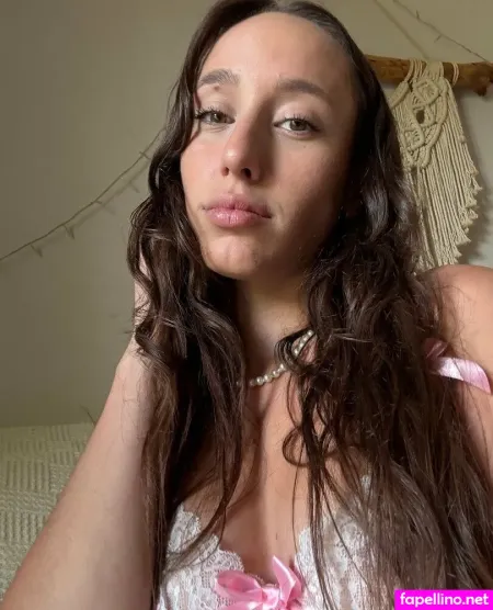 Yourbabycloe OnlyFans Thumbnail #R3LqVkwuOg