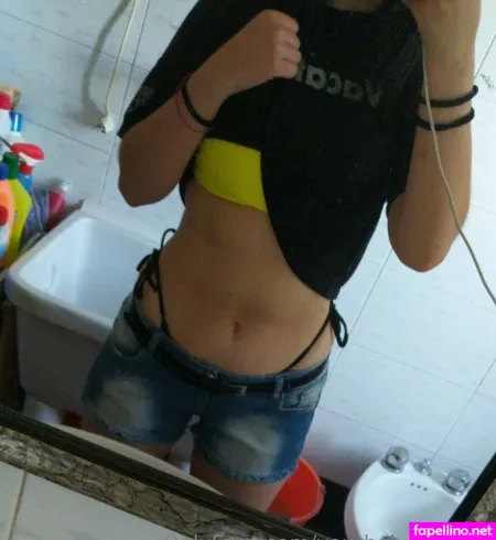 Yourbabyxoxo03 OnlyFans Thumbnail #qGYsJvooDK