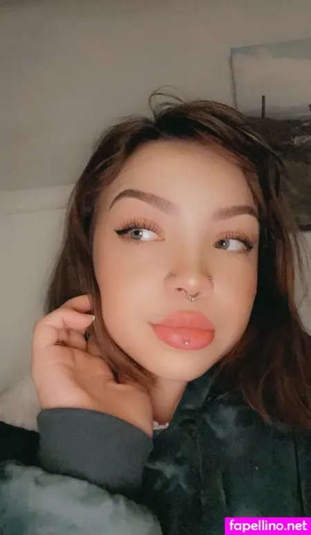 Yourbaerae3 OnlyFans Thumbnail #uxAX4Fra6Z