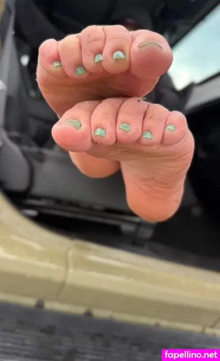 Yourbarefootbae OnlyFans Thumbnail #oa1gFyavfs