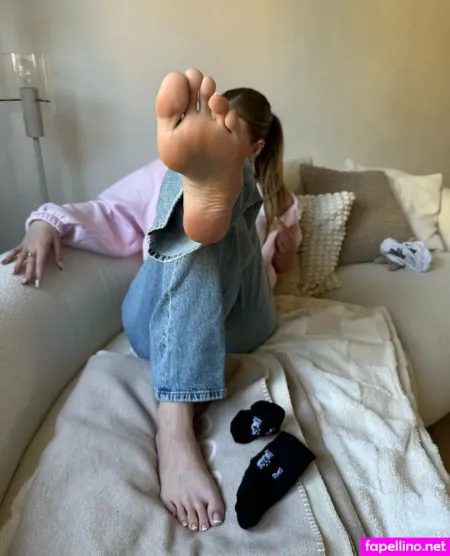 Yourbest Blondie OnlyFans Thumbnail #yIuRLA7qiy