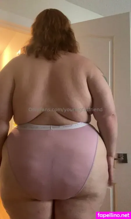 Yourbigfatfriend OnlyFans Thumbnail #RGqcAoB9Wl