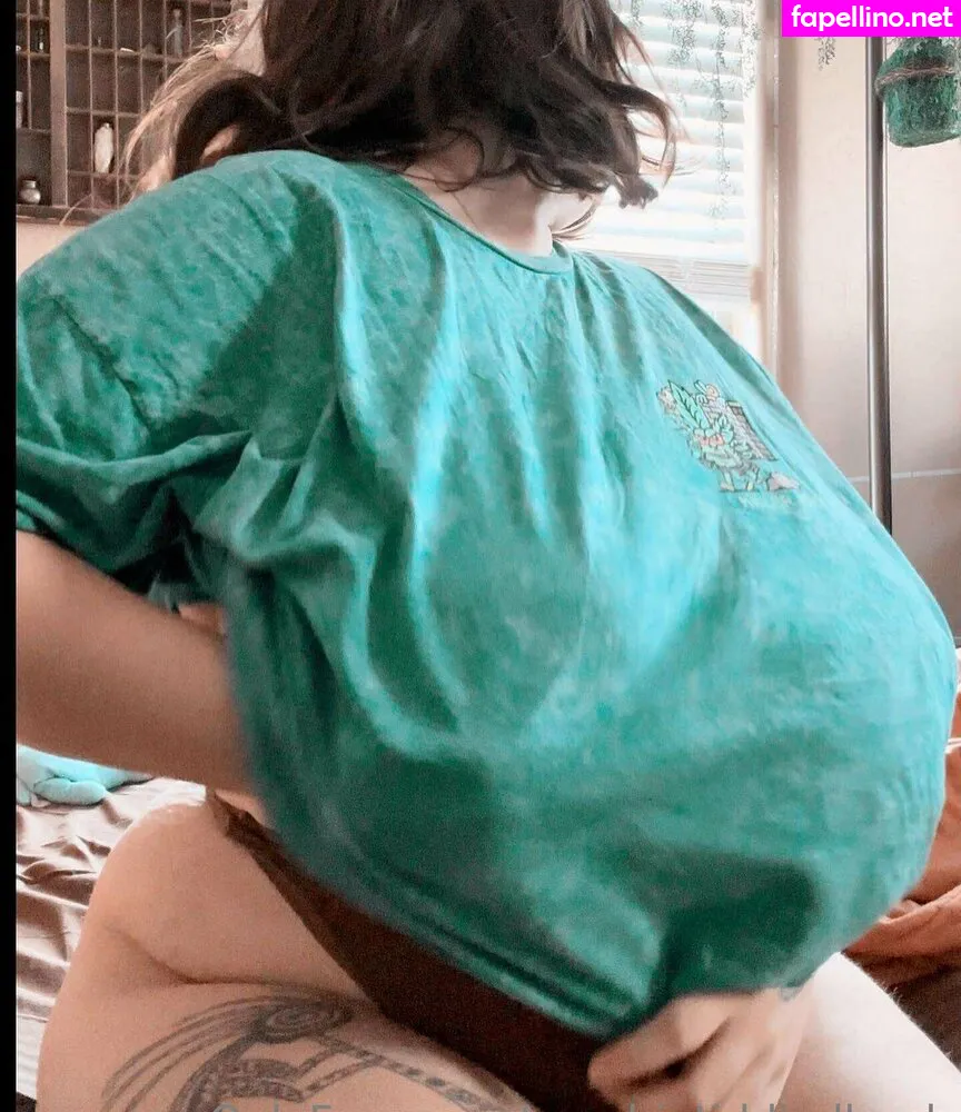 la_b0ss_lady_, yourbigtiddiedlamb Nude Leaked OnlyFans Photo #CkPF2Cxhag
